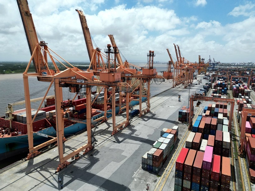 Vietnam’s trade surge defies global headwinds